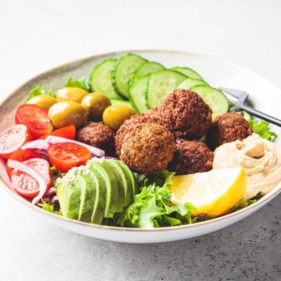 Falafel & Kibbeh (v) Falafel & Kibbeh (v)